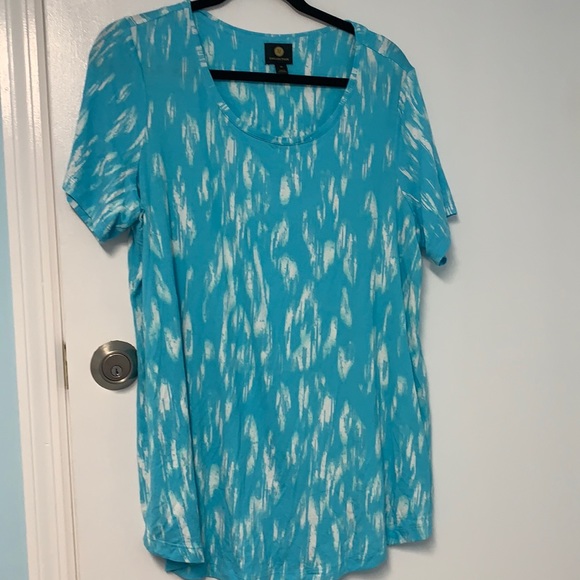 JM Collection Tops - JM Collection plus sized aqua patterned top 0X